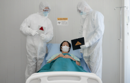Paciente com SARS-CoV-2 sob quarentena