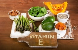 Vitamina E para doença renal diabética