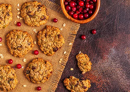 Cookie de banana com aveia e cranberries