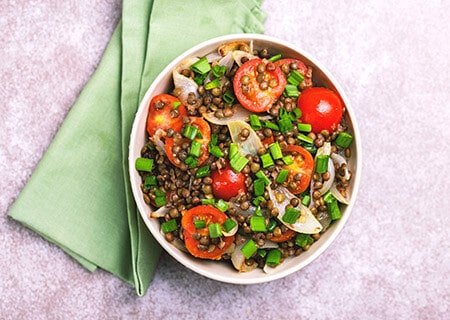 salada de lentilha plant-based