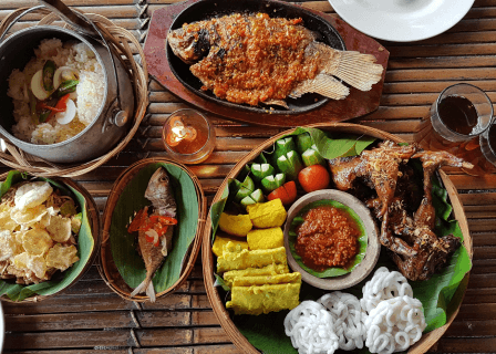 Pratos da dieta da Indonésia