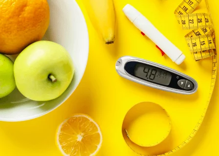 Alimentos de uma cor só e um aparelho para medir a glicose em pacientes diabéticos